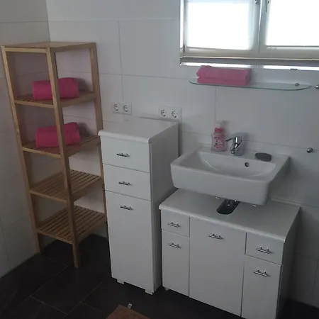 Ferienwohnung Mirjam リーゲル