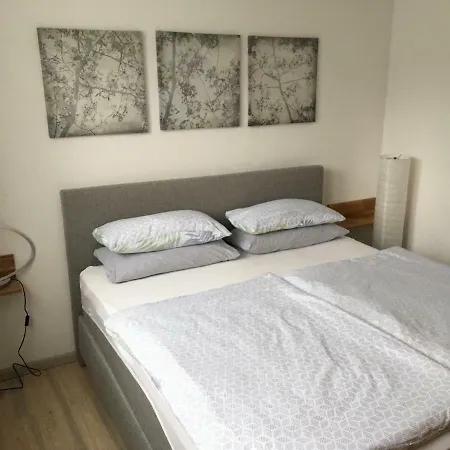 アパート Ferienwohnung Mirjam *